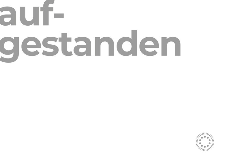 Weiße Karte mit der Aufschrift "aufgestanden"