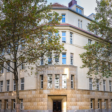 Gebäude des Liturgiewissenschaftliches Institut in der Universität Leipzig - Beethovenstr. 25